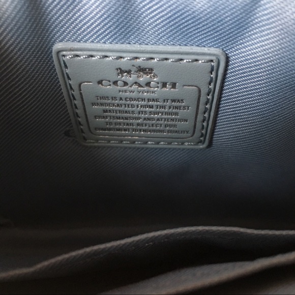 โSOLDโ Coach Floral Print L-Zip Wristlet NWT - Picture 3 of 5